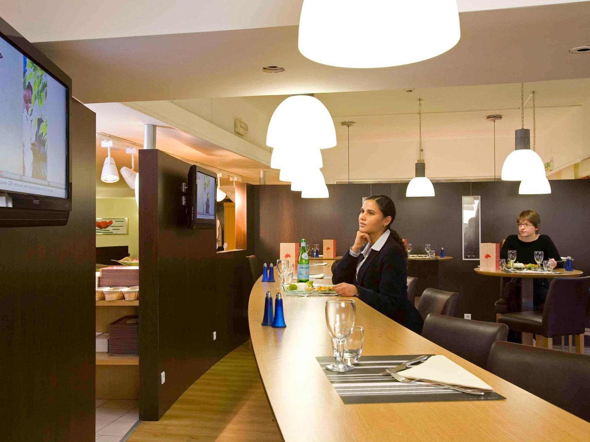 Ibis Paris Le Bourget Ξενοδοχείο La Courneuve Εξωτερικό φωτογραφία