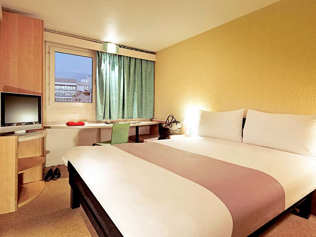 Ibis Paris Le Bourget Ξενοδοχείο La Courneuve Δωμάτιο φωτογραφία
