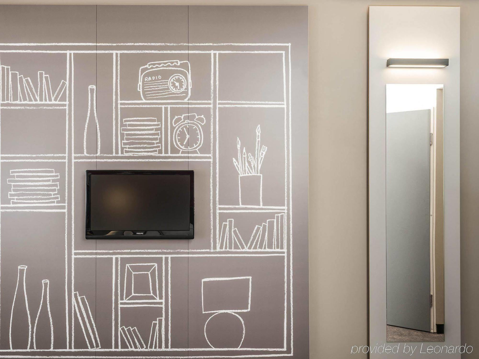 Ibis Paris Le Bourget Ξενοδοχείο La Courneuve Εξωτερικό φωτογραφία