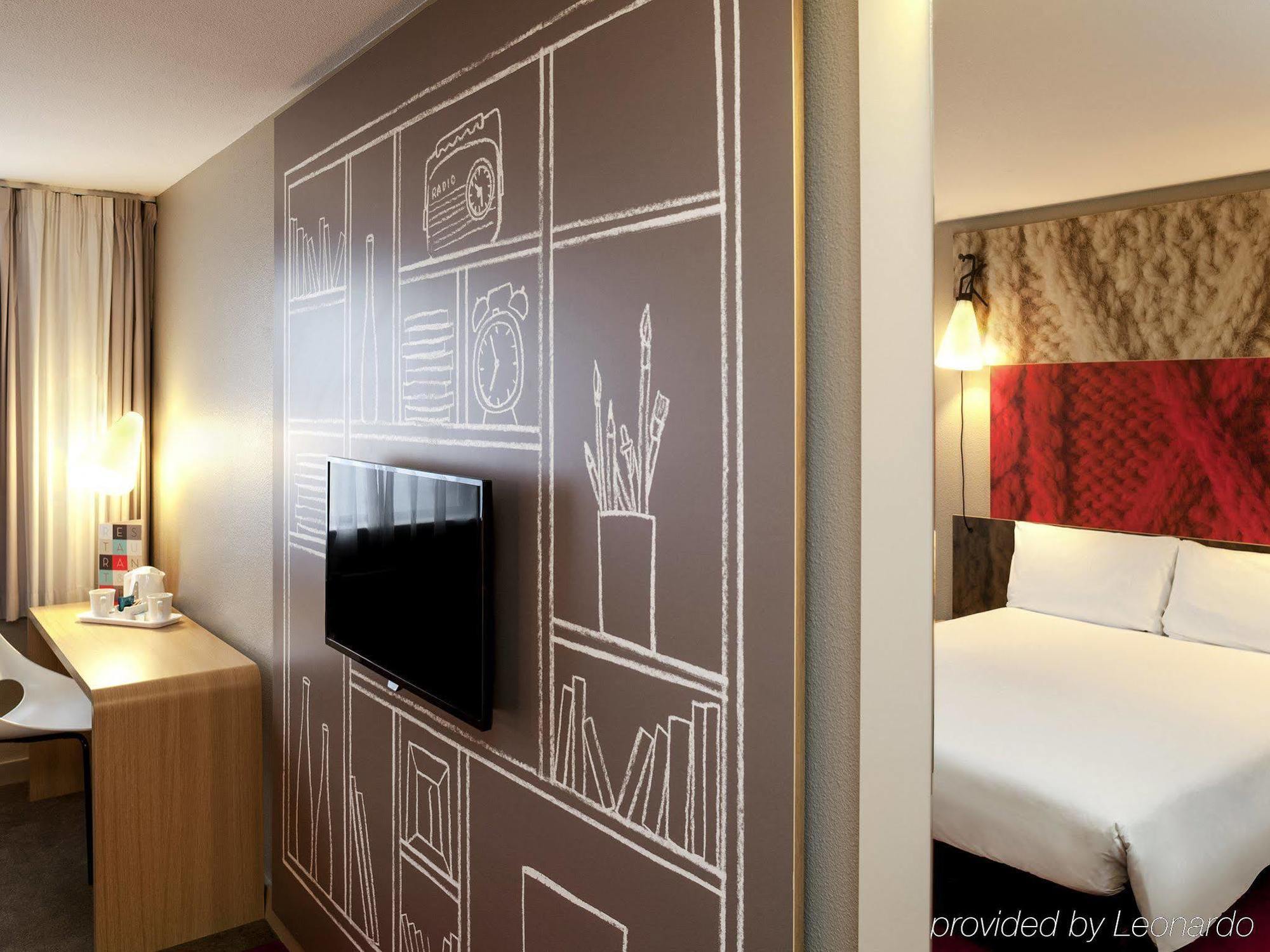 Ibis Paris Le Bourget Ξενοδοχείο La Courneuve Εξωτερικό φωτογραφία